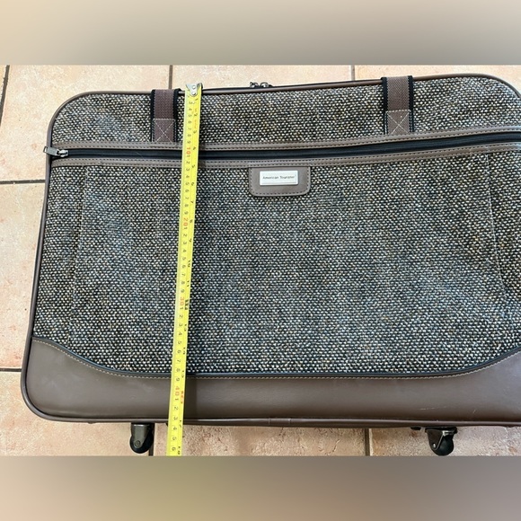 American Tourist Tweed Suitcase with Wheels Vintage Clean Luggage Travel - Picture 3 of 11